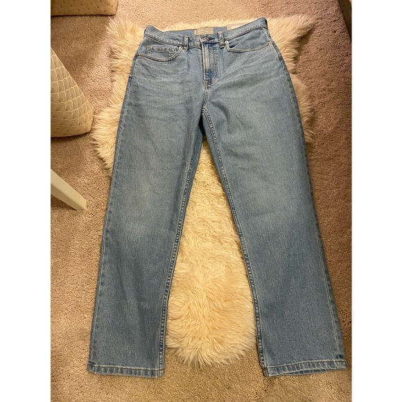 Everlane The Japanese Denim Cheeky Jean - Picture 5 of 11